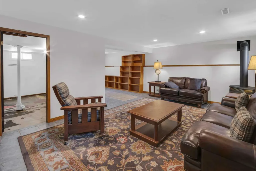 11224 Wilson Road SE Calgary AB T2J 2E2
