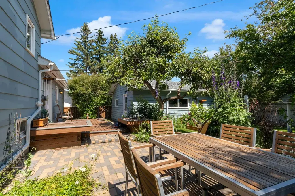 11224 Wilson Road SE Calgary AB T2J 2E2