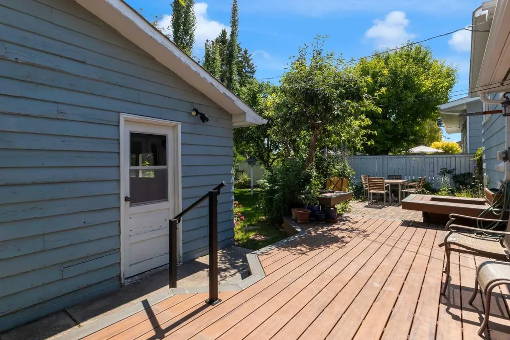11224 Wilson Road SE Calgary AB T2J 2E2