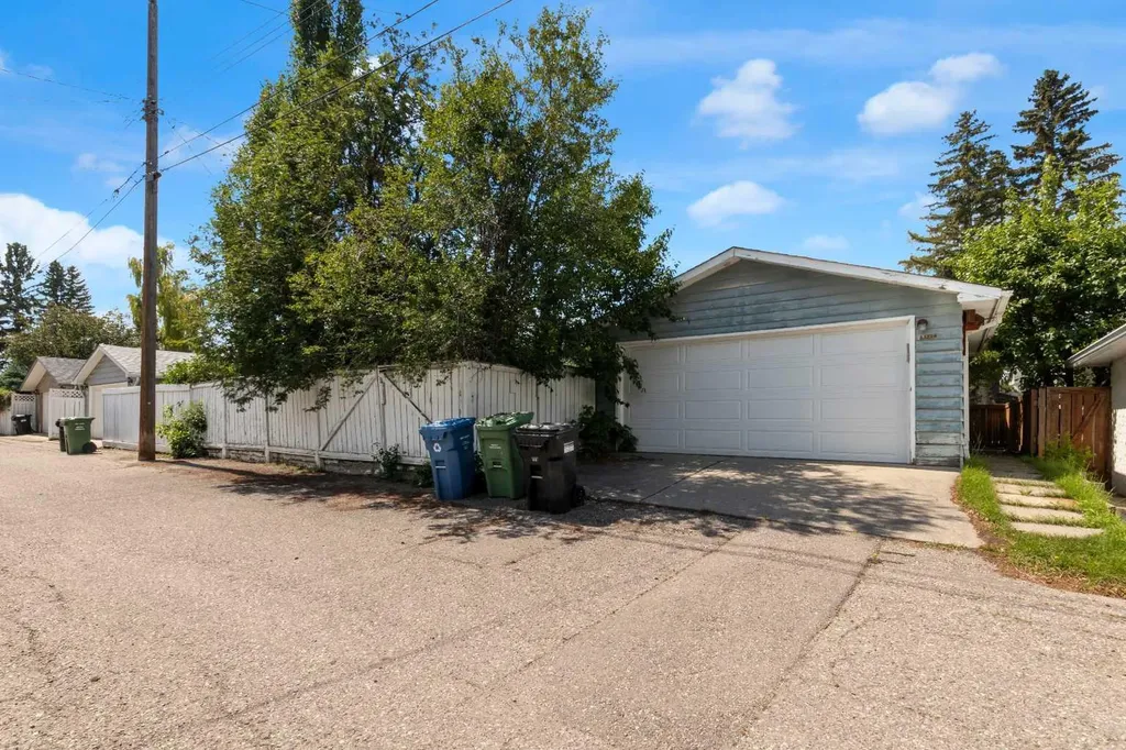 11224 Wilson Road SE Calgary AB T2J 2E2