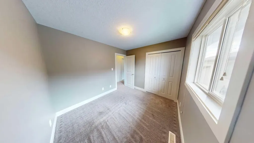 11234 75 Avenue Grande Prairie AB T8W0C5