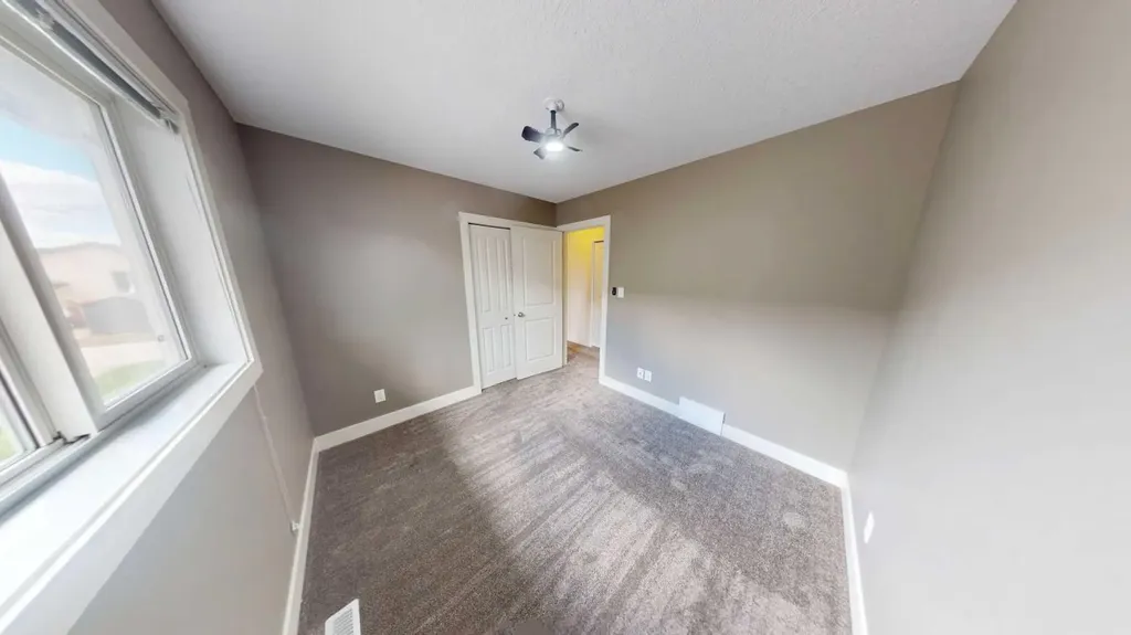 11234 75 Avenue Grande Prairie AB T8W0C5