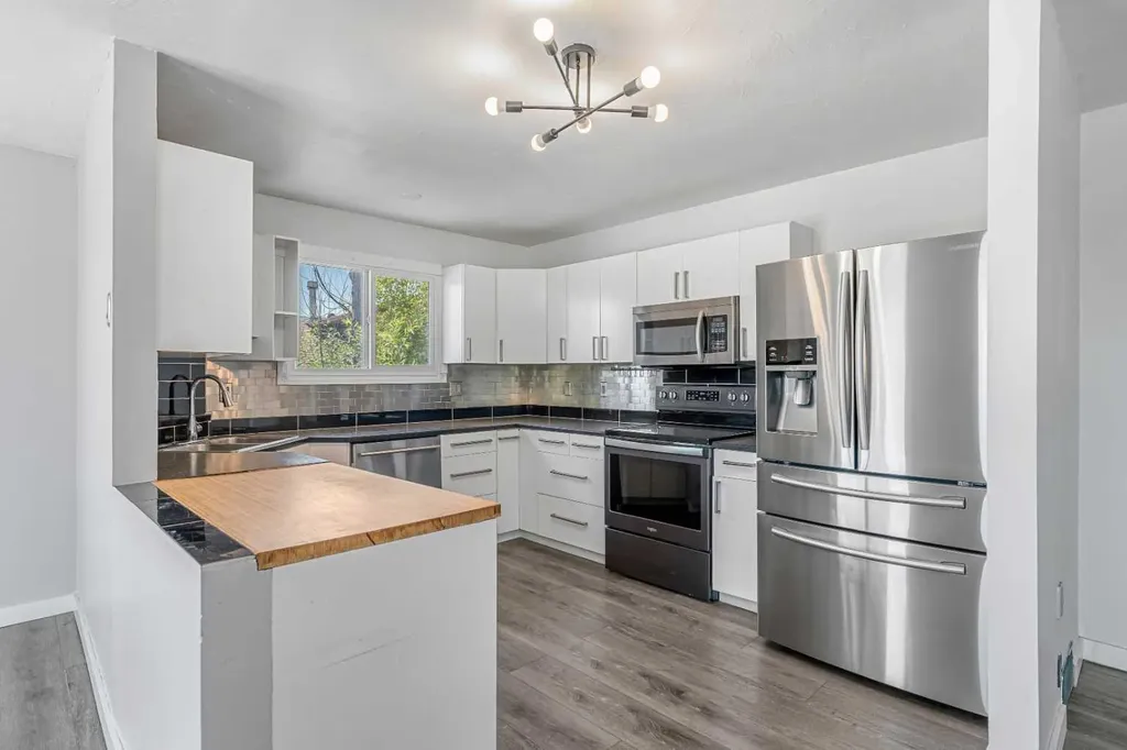 6824 Temple Drive NE Calgary AB T1Y 4X8