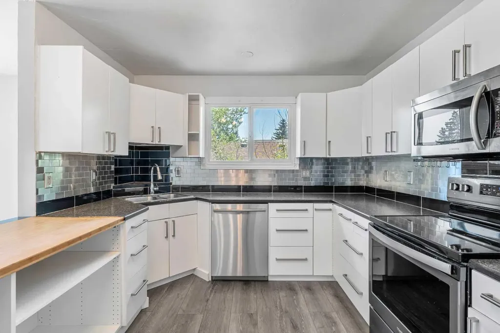 6824 Temple Drive NE Calgary AB T1Y 4X8