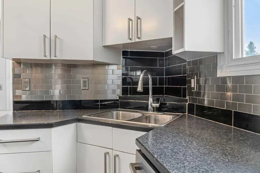 6824 Temple Drive NE Calgary AB T1Y 4X8