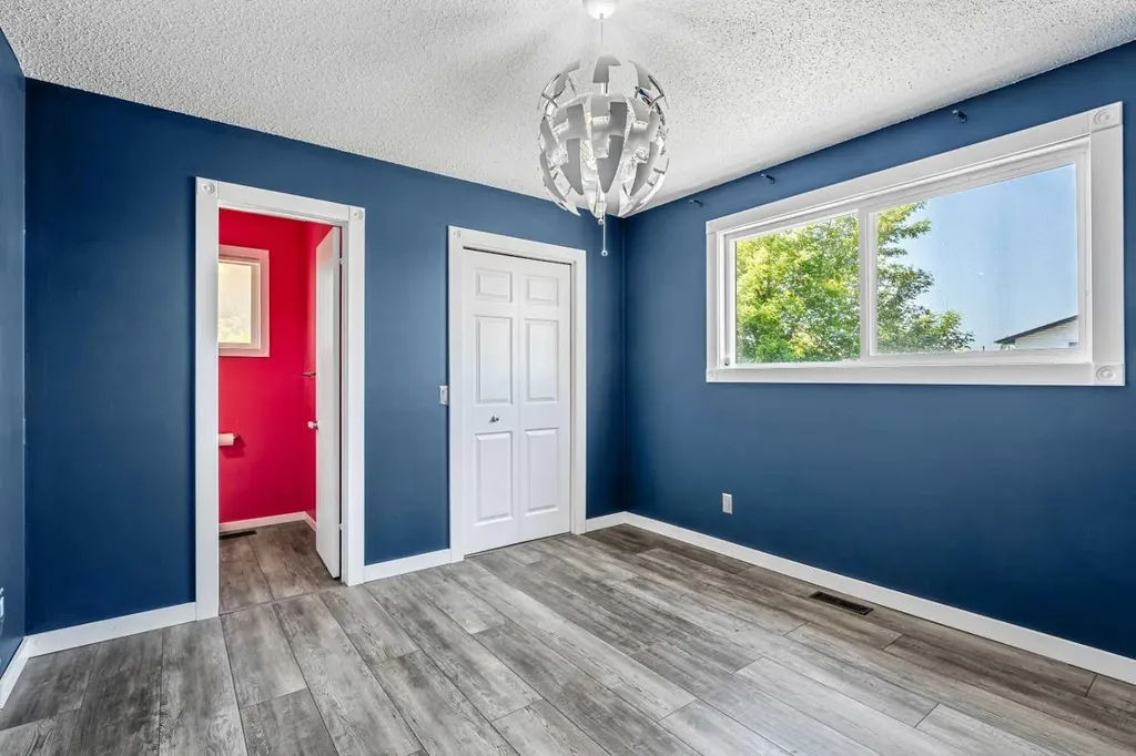 6824 Temple Drive NE Calgary AB T1Y 4X8