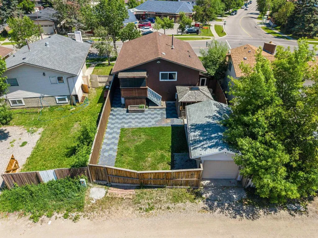 6824 Temple Drive NE Calgary AB T1Y 4X8