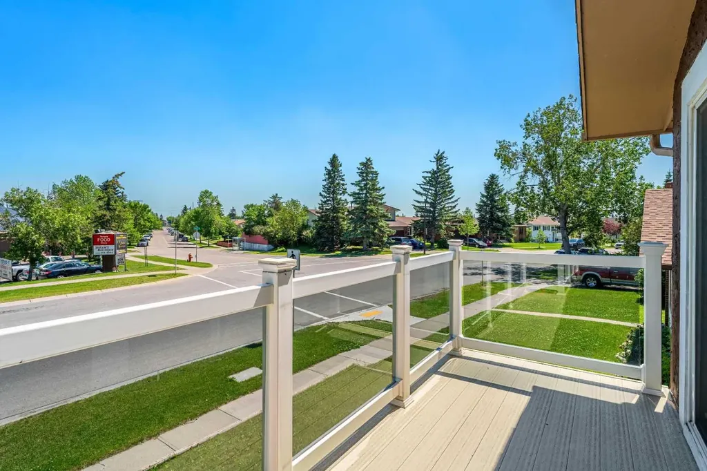 6824 Temple Drive NE Calgary AB T1Y 4X8