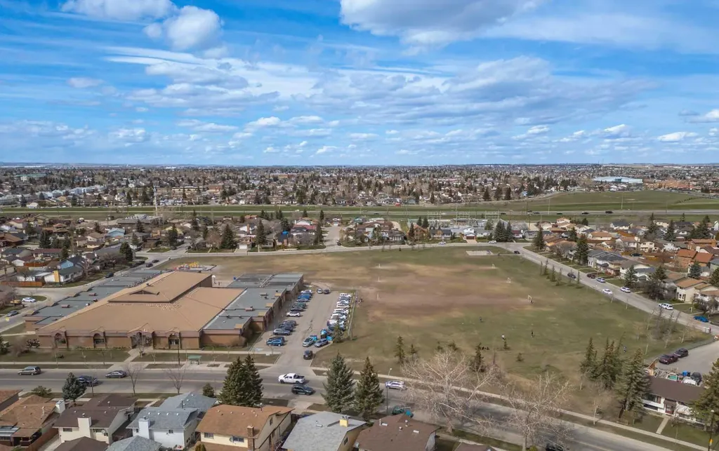 6824 Temple Drive NE Calgary AB T1Y 4X8