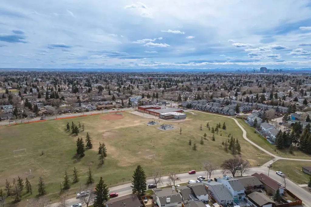 6824 Temple Drive NE Calgary AB T1Y 4X8