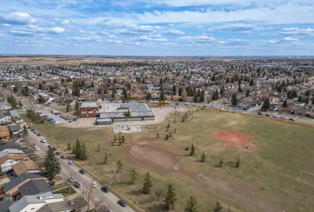 6824 Temple Drive NE Calgary AB T1Y 4X8