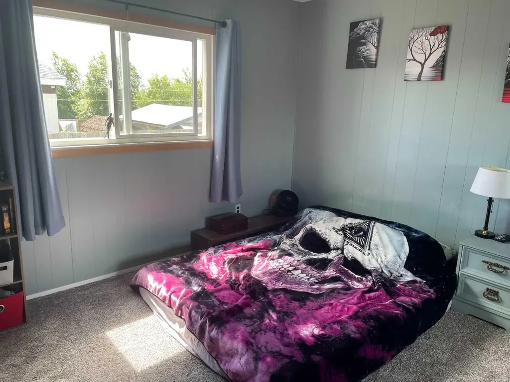 10404 101 Street Fairview AB T0H 1L0