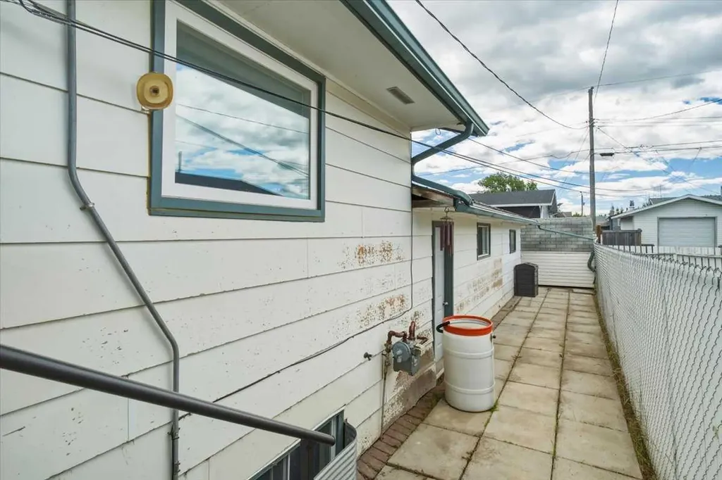 9703 95 Avenue Wembley AB T0H 3S0