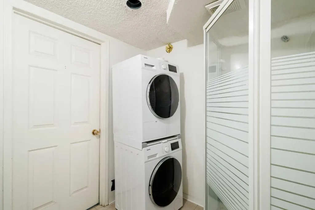 1132 Millcrest Rise SW Calgary AB T2Y 2L9