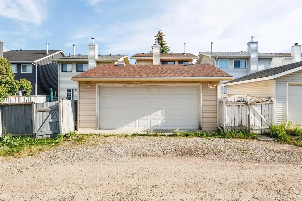 1132 Millcrest Rise SW Calgary AB T2Y 2L9
