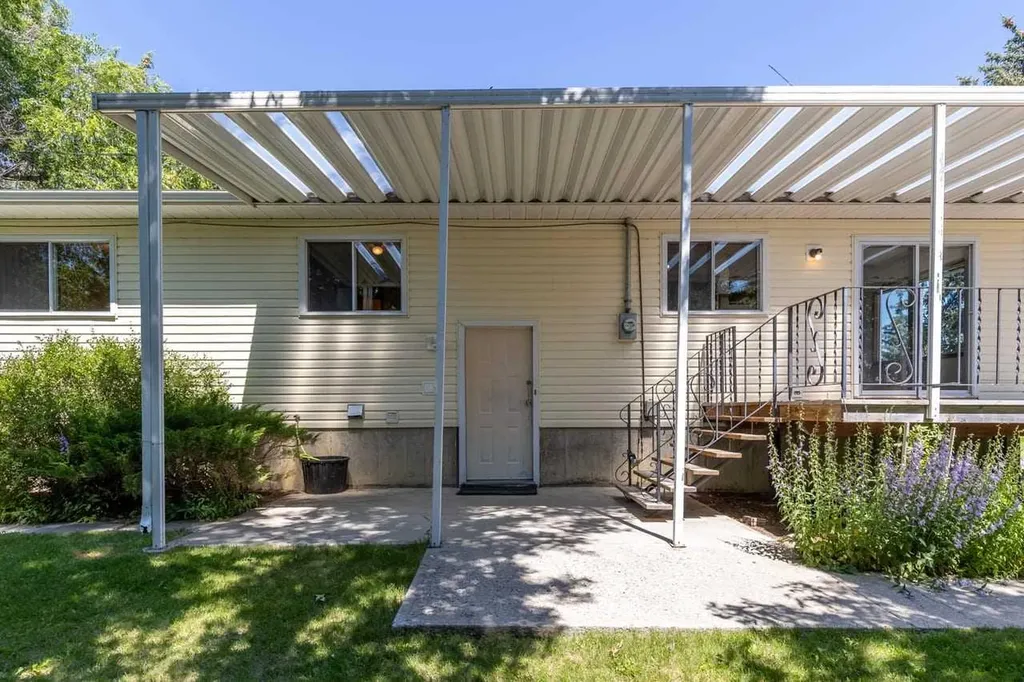 116 Centre Street Arrowwood AB T0L0B0