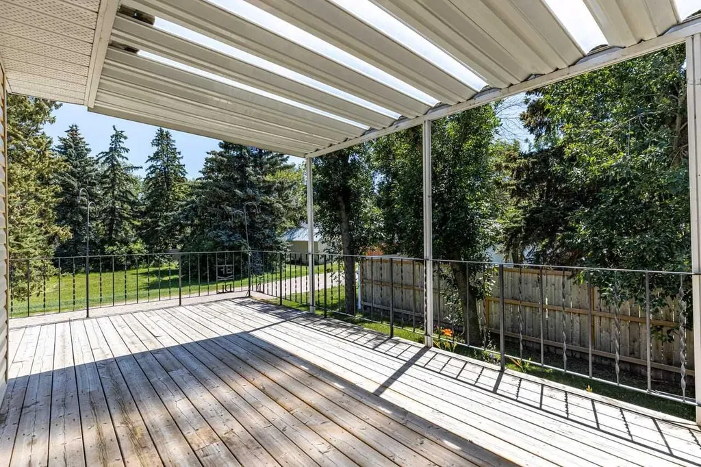 116 Centre Street Arrowwood AB T0L0B0