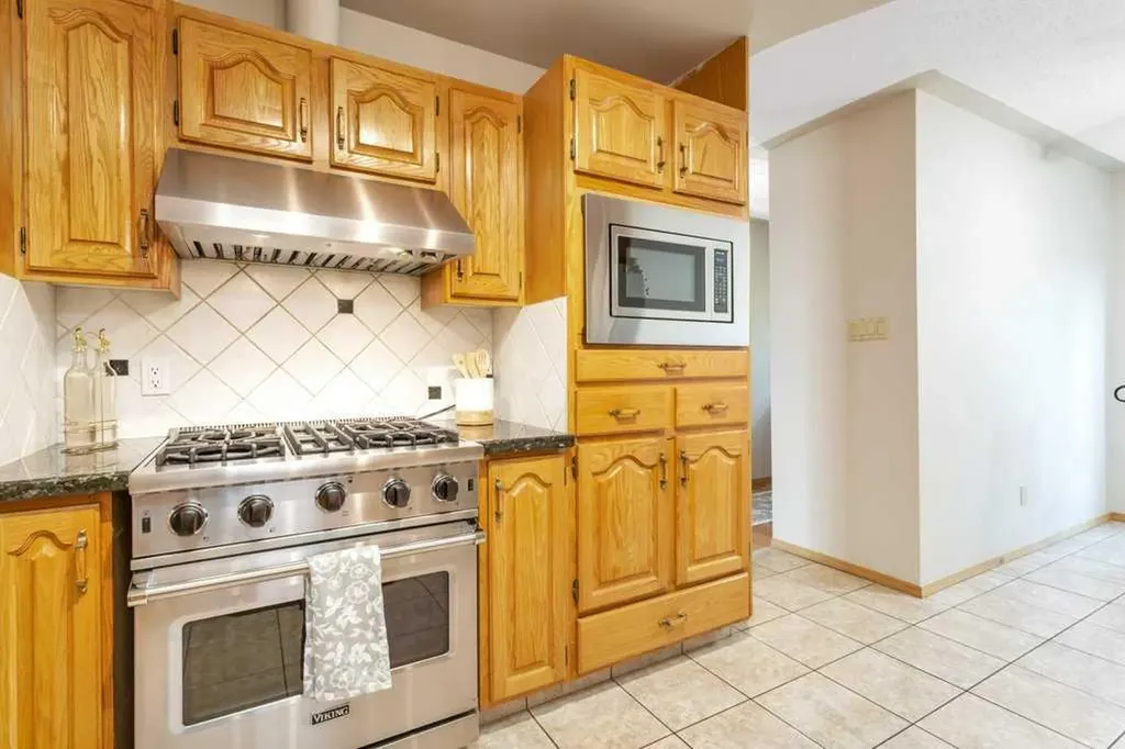 5217 46 Avenue Rimbey AB T0C 2J0