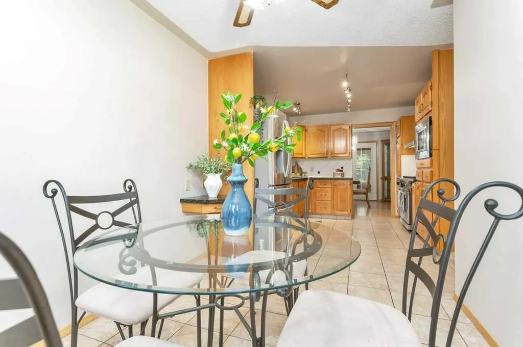 5217 46 Avenue Rimbey AB T0C 2J0