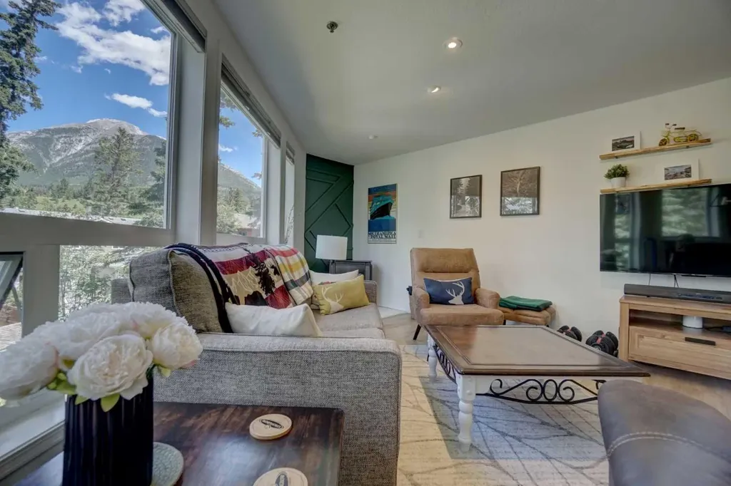 1080C Cougar Creek Drive Canmore AB T1W2X9