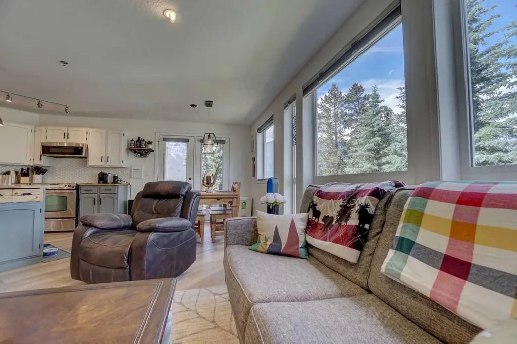 1080C Cougar Creek Drive Canmore AB T1W2X9