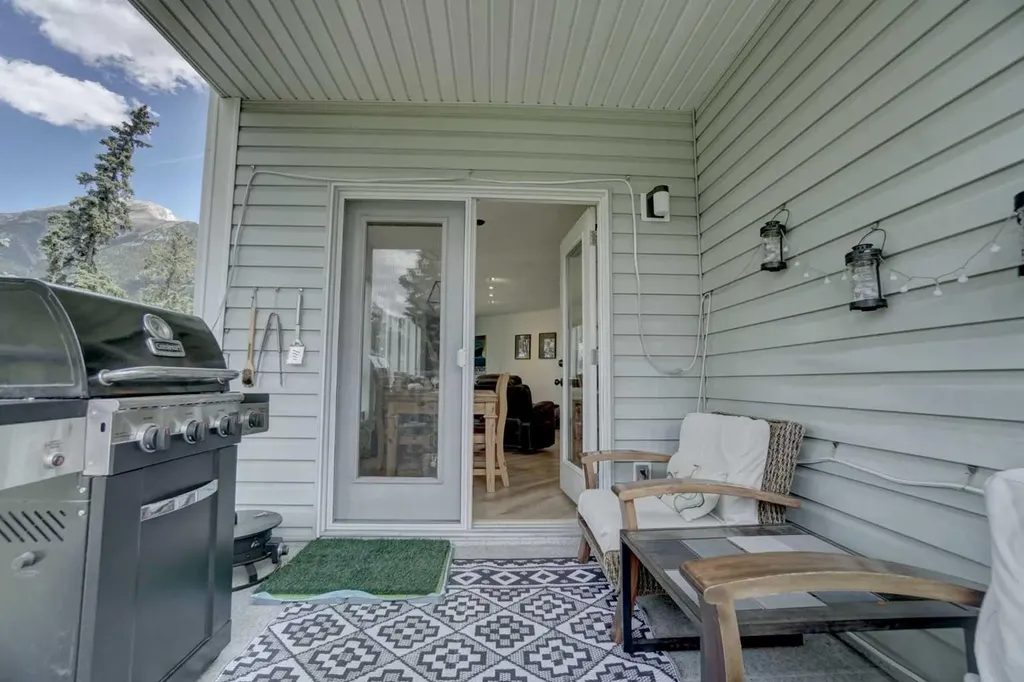 1080C Cougar Creek Drive Canmore AB T1W2X9