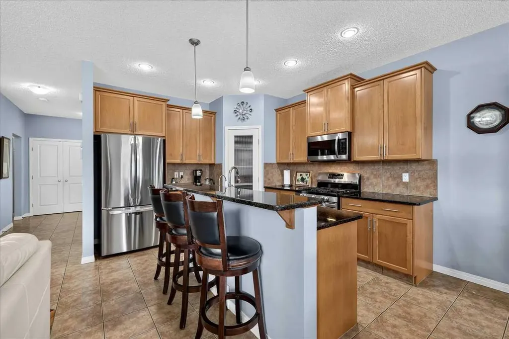 18 Copperstone Drive SE Calgary AB T2Z 0P2