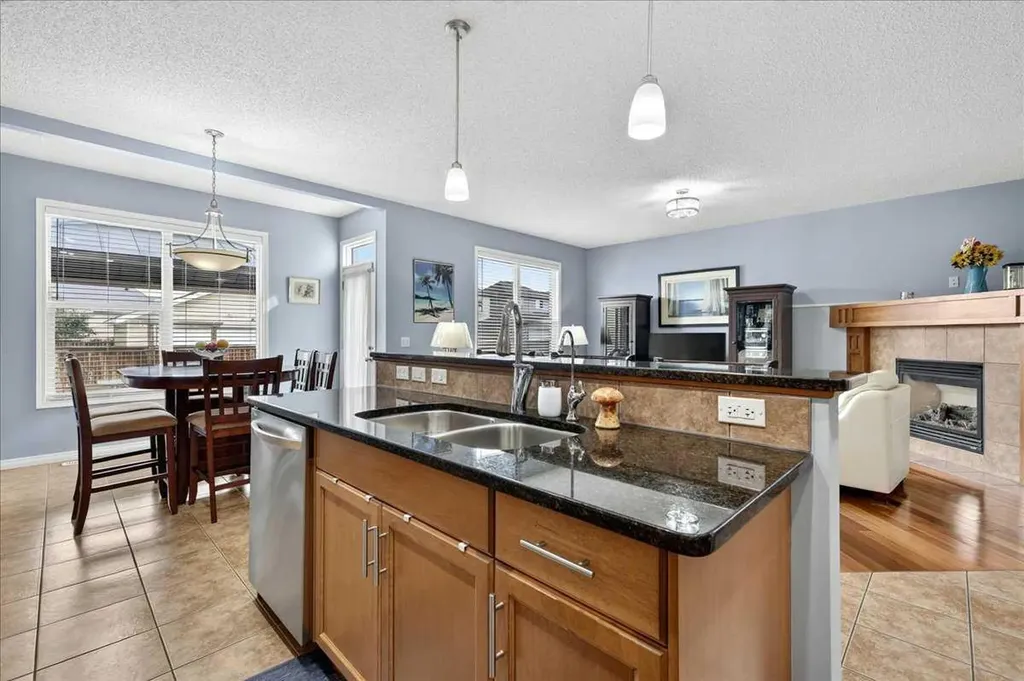 18 Copperstone Drive SE Calgary AB T2Z 0P2