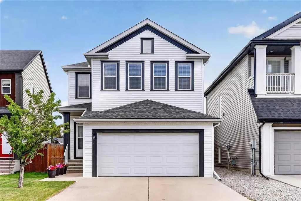 18 Copperstone Drive SE Calgary AB T2Z 0P2