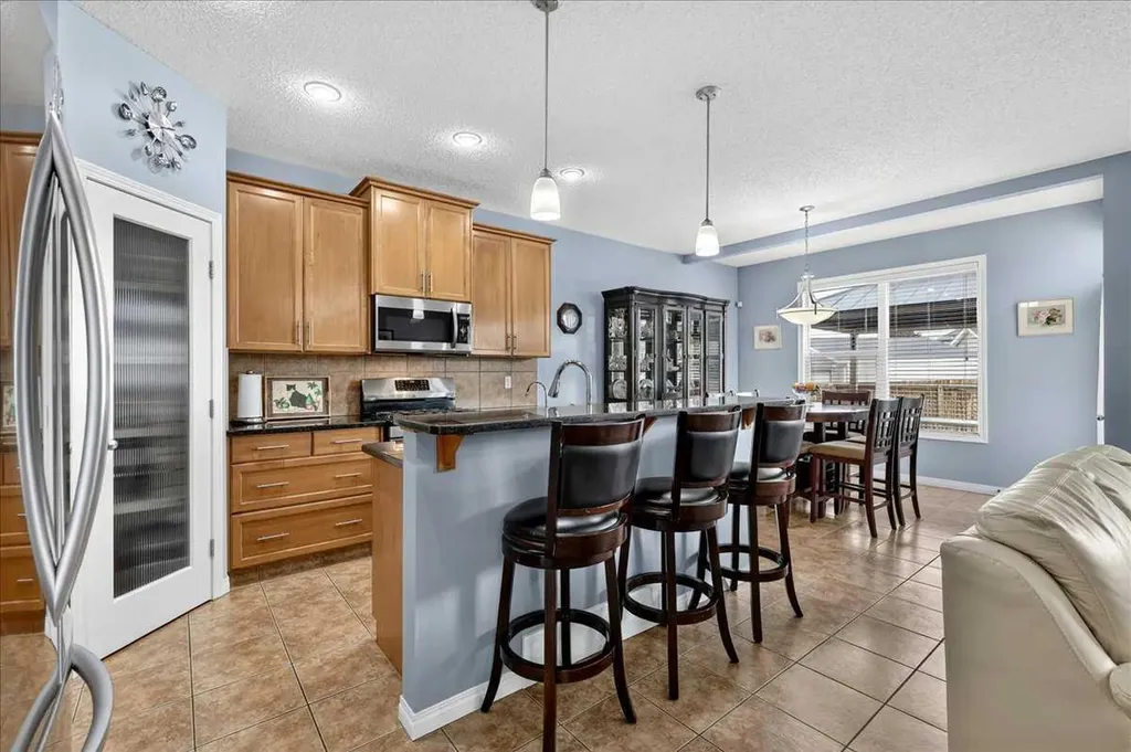 18 Copperstone Drive SE Calgary AB T2Z 0P2