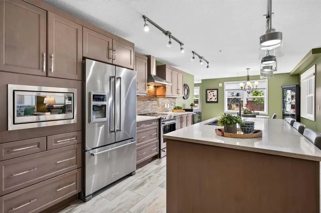 10 Market Boulevard SE Airdrie AB T4A 0W8