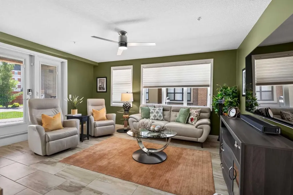 10 Market Boulevard SE Airdrie AB T4A 0W8