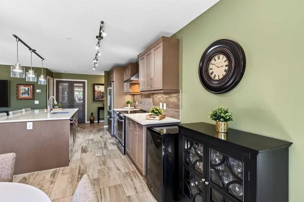 10 Market Boulevard SE Airdrie AB T4A 0W8