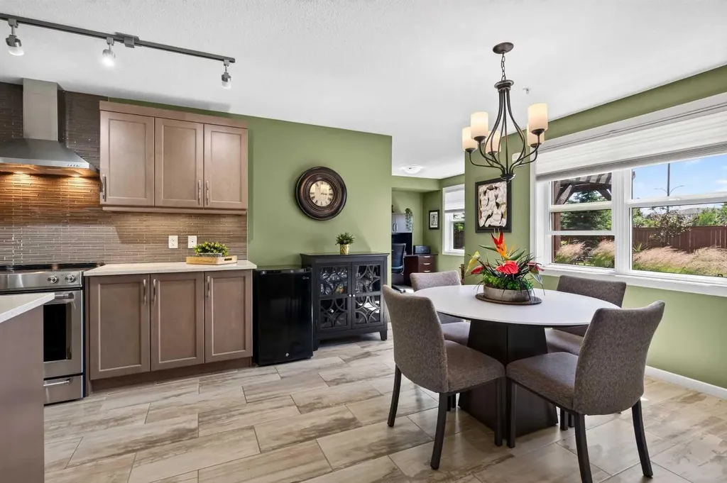 10 Market Boulevard SE Airdrie AB T4A 0W8