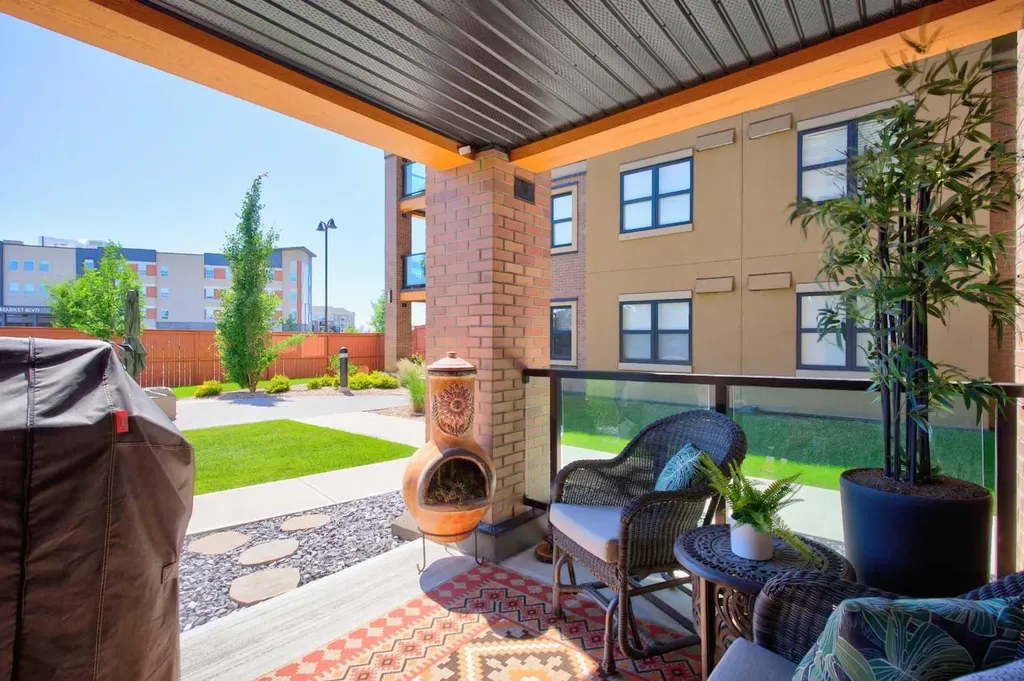 10 Market Boulevard SE Airdrie AB T4A 0W8