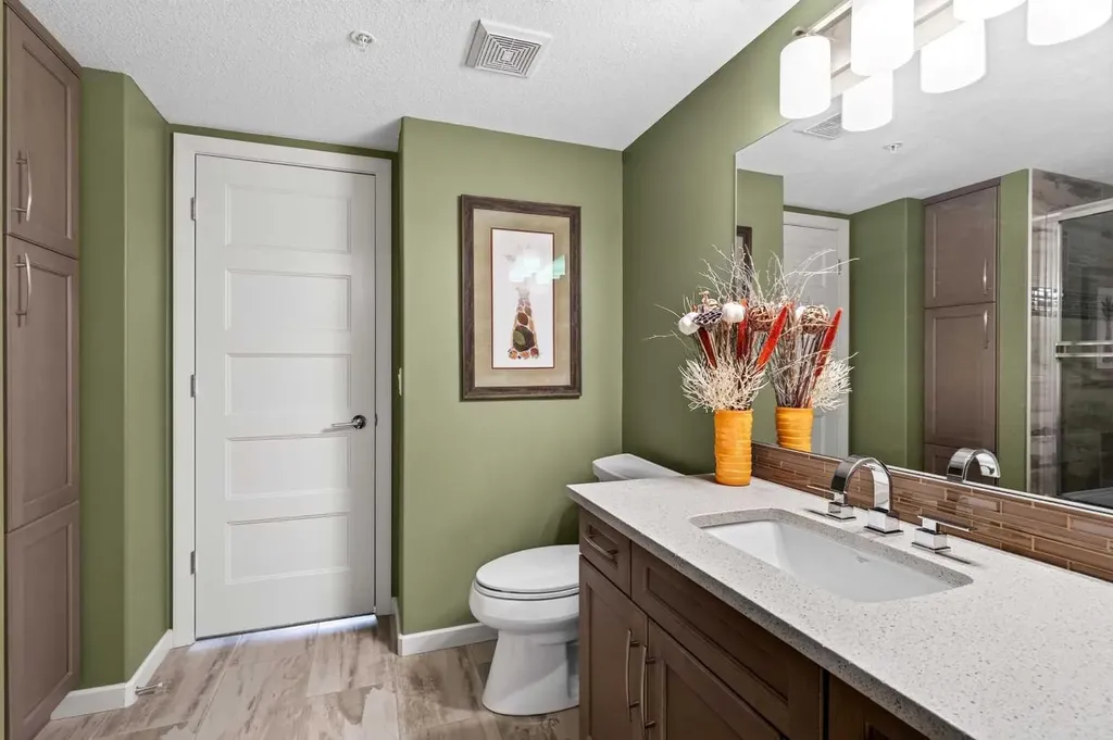 10 Market Boulevard SE Airdrie AB T4A 0W8