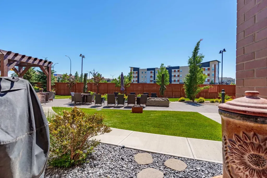 10 Market Boulevard SE Airdrie AB T4A 0W8