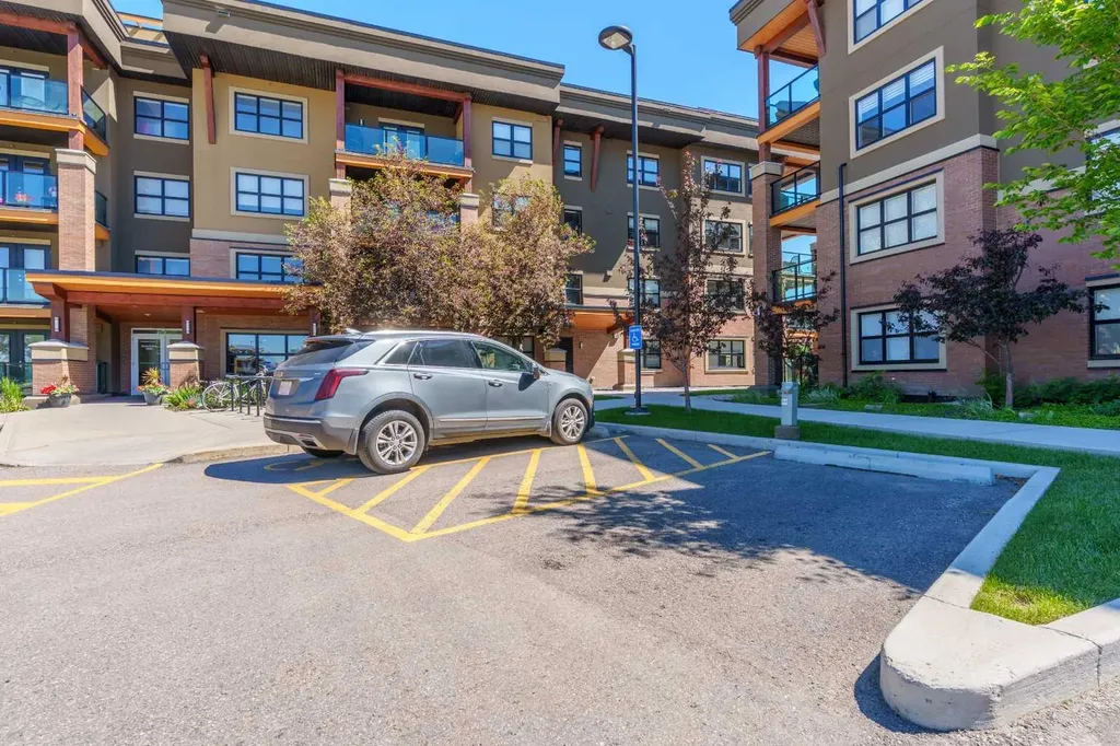 10 Market Boulevard SE Airdrie AB T4A 0W8