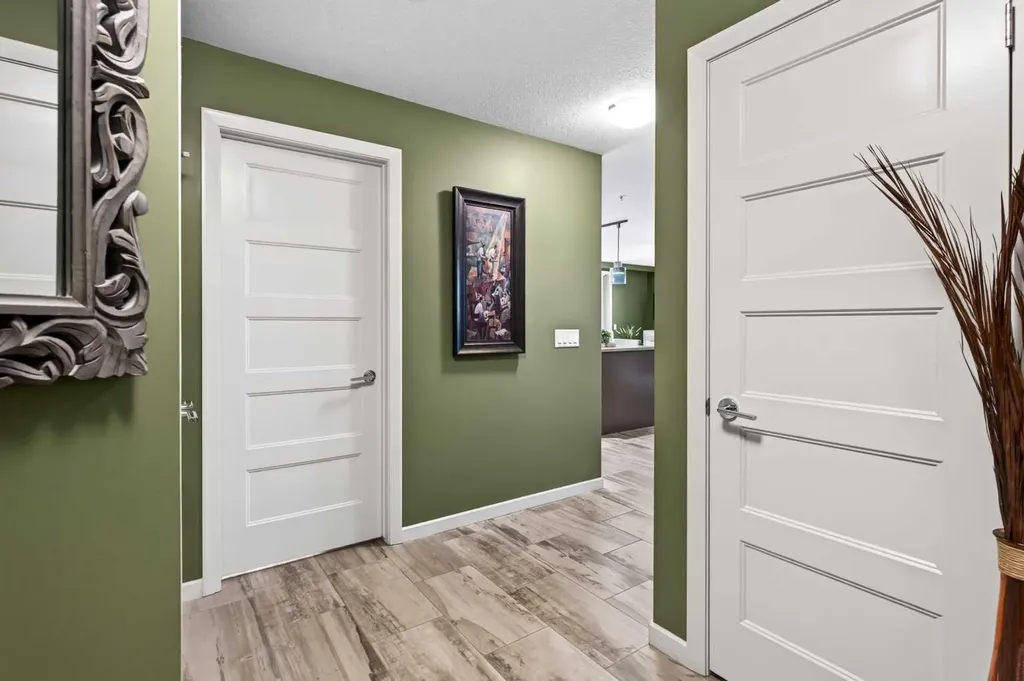 10 Market Boulevard SE Airdrie AB T4A 0W8