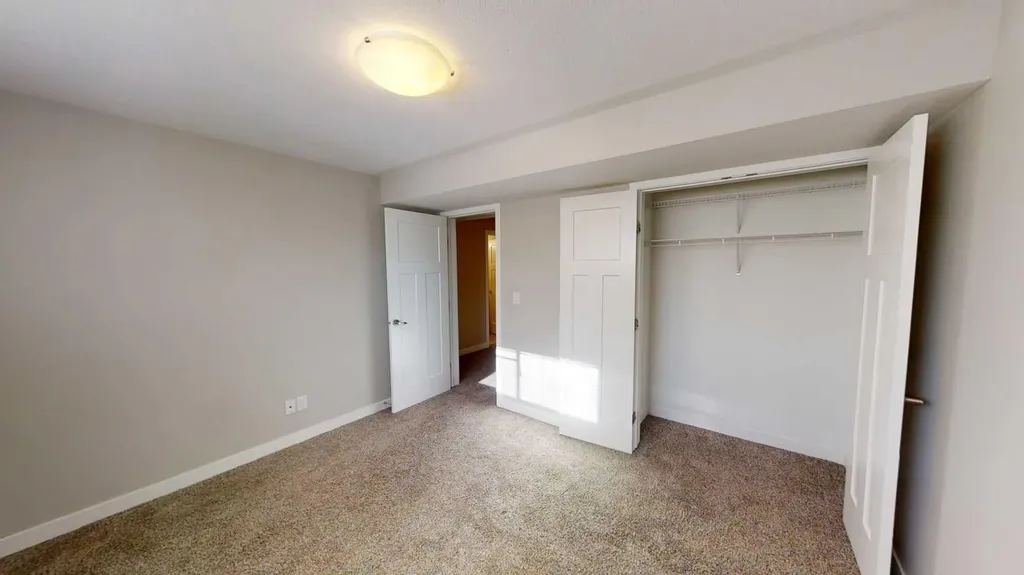 9422 88 Street Grande Prairie AB T8X0H2