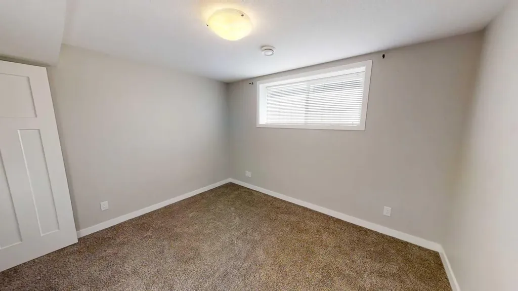 9422 88 Street Grande Prairie AB T8X0H2