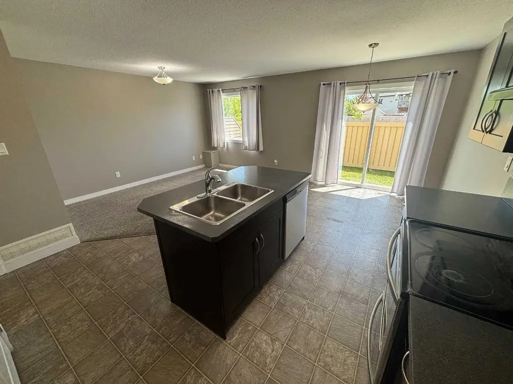 205 Silkstone Road W Lethbridge AB T1J 4J9