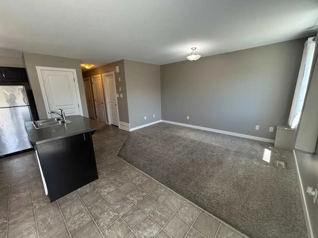 205 Silkstone Road W Lethbridge AB T1J 4J9