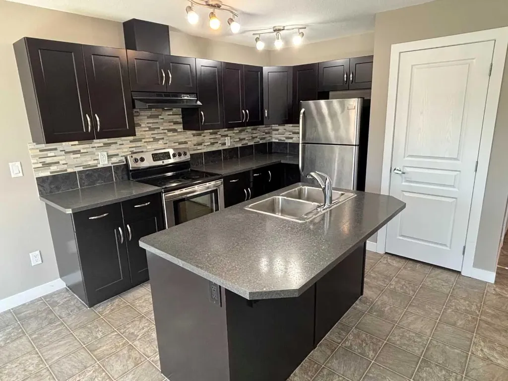 205 Silkstone Road W Lethbridge AB T1J 4J9