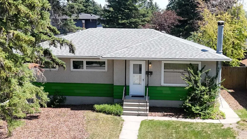 36 Cheyenne Crescent NW Calgary AB T2L 0Z2