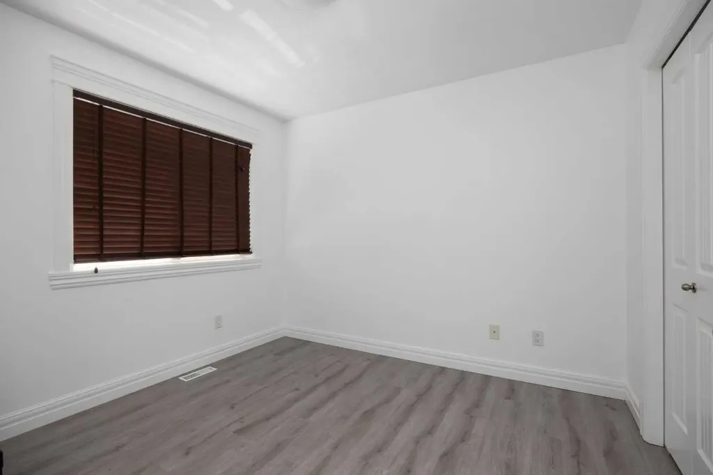 322 Grosbeak Way Fort Mcmurray AB T9K 0L8