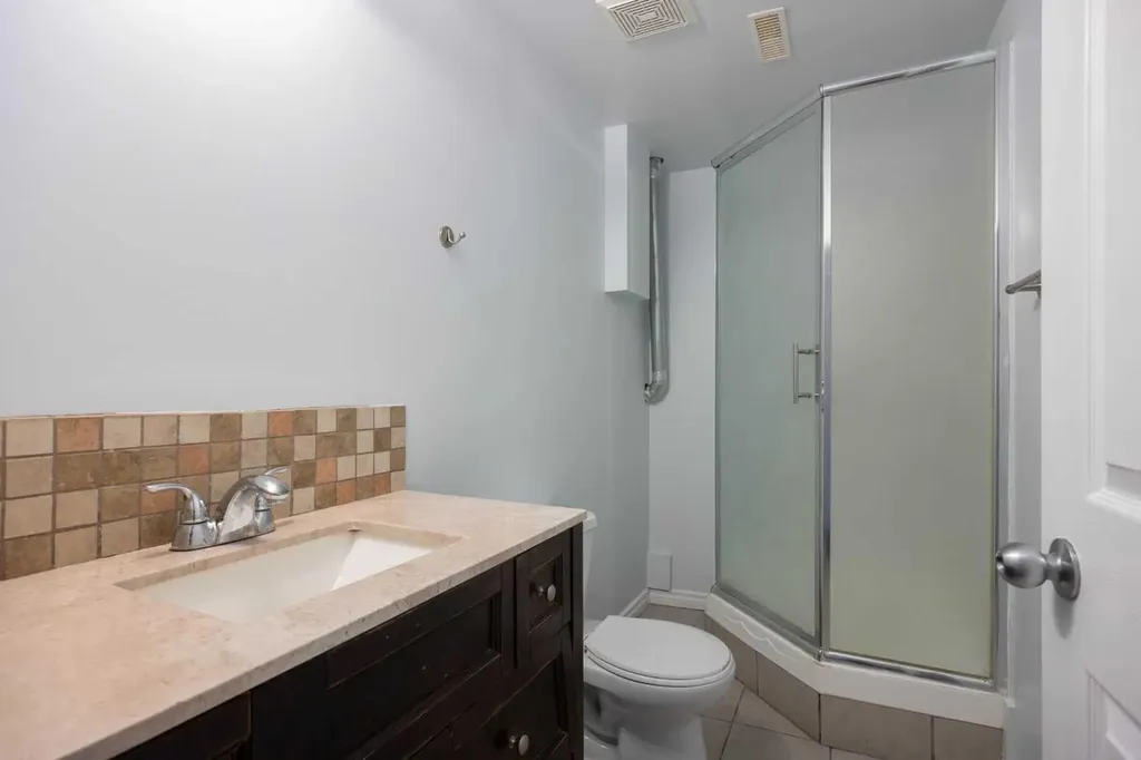 322 Grosbeak Way Fort Mcmurray AB T9K 0L8