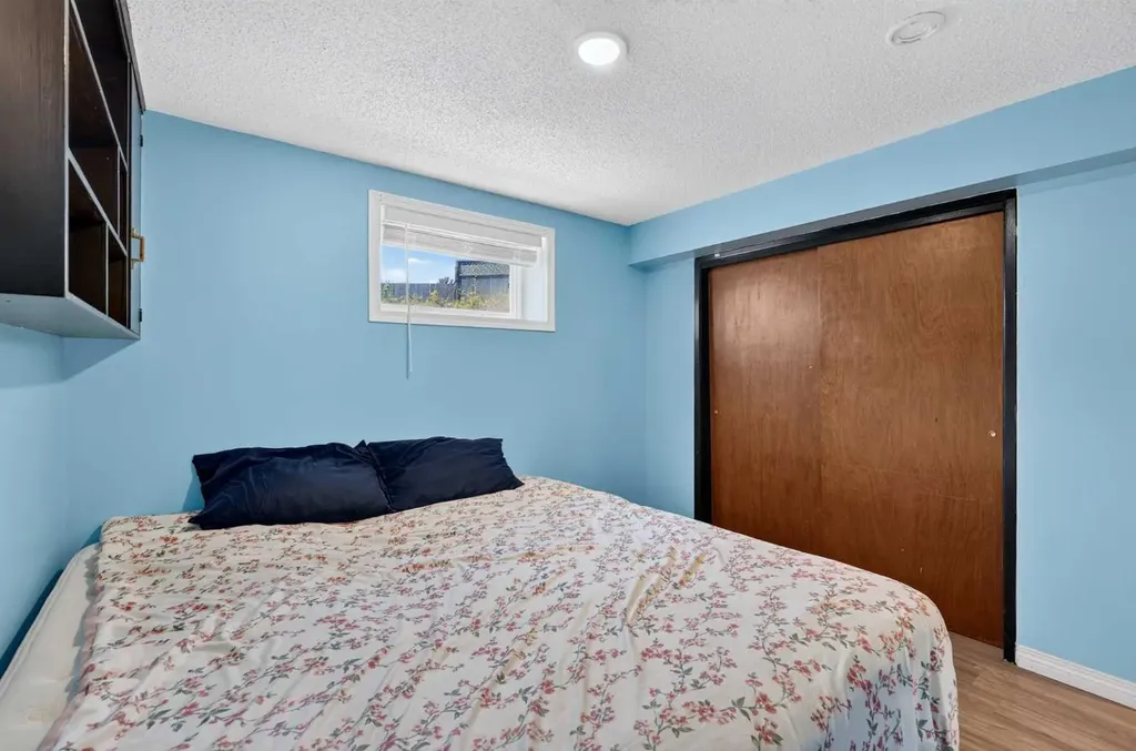 2018 Cottonwood Crescent SE Calgary AB T2B 1T1