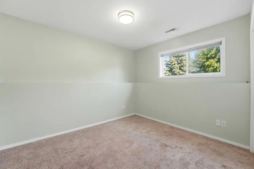 4901A Womacks Road Blackfalds AB T0M 0J0