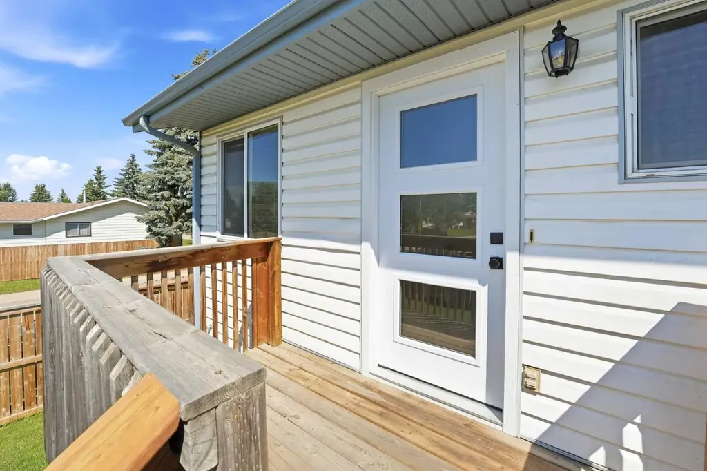 4901A Womacks Road Blackfalds AB T0M 0J0